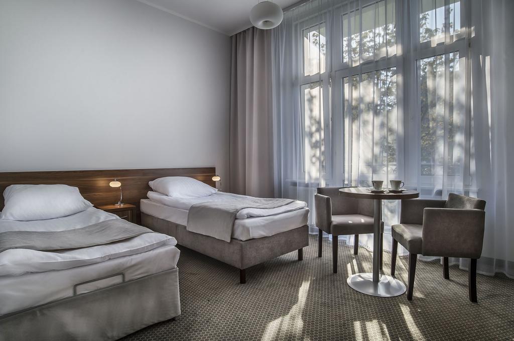 Zweibettzimmer